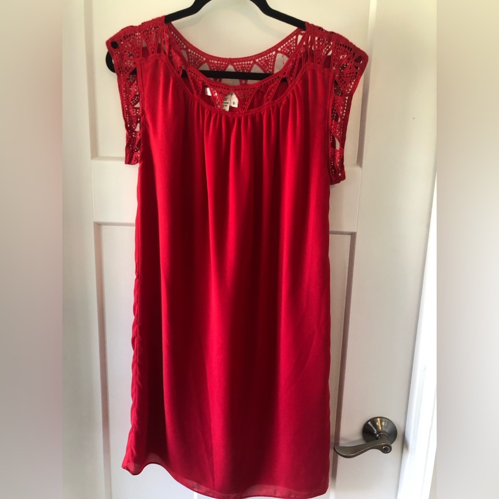 Red max studio dress size small